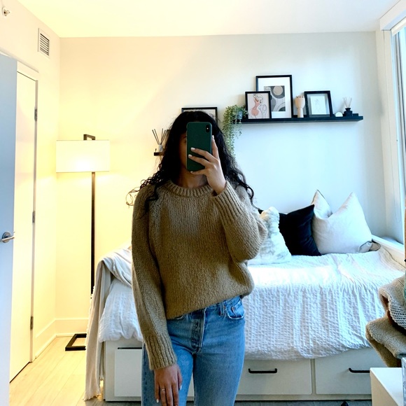 Zara Brown Knit Sweater - Picture 1 of 3